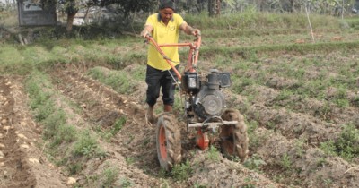  खेतीमा आधुनिक यन्त्र प्रयोग : किसानलाई सुविस्ता, उत्पादन बढ्यो 
