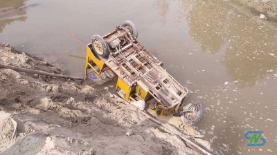  बिगही पुलमा टेम्पो दुर्घटना, ३ यात्रु घाइते 