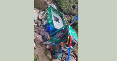  अटो दुर्घटना हुँदा एक जनाको मृत्यु, ११ घाइते 