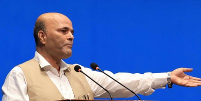  सभामुख घिमिरेले अमरेशलाई डायस छाडेर तल जानू भनेपछि... 