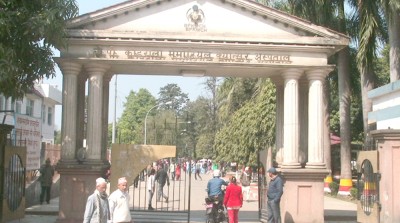  बिरामीको चाप बढेपछि क्यान्सर अस्पतालमा थपियो ‘फार्मेसी’ 