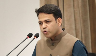  भर्खरै राजनीतिमा आएकाले हामी सिक्दै छौँ : विपिनकुमार आचार्य 