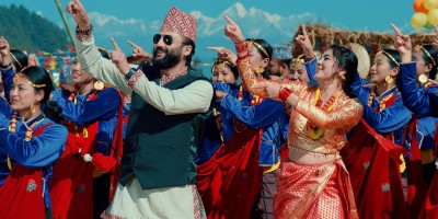  डोरीको ‘चुच्चे ढुंगो उही टुंगो’, आर्यन र अञ्जनाको आकर्षक नृत्य [भिडियोसहित] 
