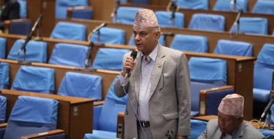  राप्रपालाई कांग्रेसको चुनौती- रक्सीको बोतल चोर्ने कुन सहमहामन्त्रीको छोरा हो ? 