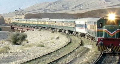  बीएलएको नियन्त्रणमा ४५० यात्रु चढेको रेल 