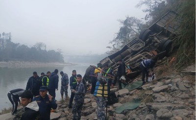  धादिङ बस दुर्घटना अपडेट : मृतकको संख्या १९ पुग्यो, ९ जनाको सनाखत 