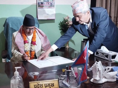  गण्डकी प्रदेश प्रमुख भट्टद्वारा दुई विधेयक प्रमाणीकरण 