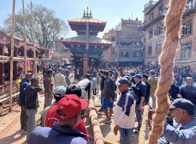 यसवर्ष सुजन वांग श्रेष्ठले जिब्रो छेड्ने : हात नभएको लिङ्गो उठाइयो 
