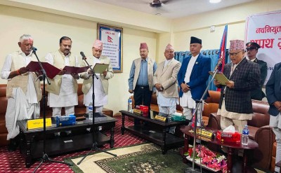  लुम्बिनी प्रदेशका नवनियुक्त तिन मन्त्रीले लिए शपथ 