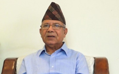  पूर्वप्रधानमन्त्री माधव नेपाल अस्पताल भर्ना 