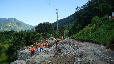  म्याग्दीमा एकैसाथ सातवटा सडक स्तरोन्नति र दुई मोटरेबल पुल निर्माण सुरु 