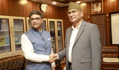  अर्थमन्त्री पौडेल र विदेश सचिव मिस्रीबिच शिष्टाचार भेट 