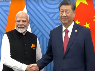  भारतीय प्रधानमन्त्री मोदी चीन भ्रमणमा जाँदै 