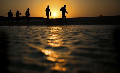  इजिप्टको तटमा पर्यटक पनडुब्बी डुब्दा ६ को मृत्यु, २९ जनाको उद्धार 