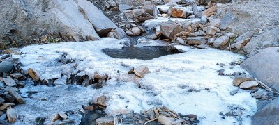  चिसो बढेसँगै मुस्ताङमा जम्न थाल्यो पानी 