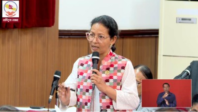  व्यवस्थापन नगरी सुकुमवासीलाई होल्डिङ सेन्टरबाट हटाउन पाइँदैन : रेणु चन्द 