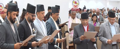  नवनिर्वाचित प्रतिनिधिसभाका सांसदद्वारा शपथग्रहण 