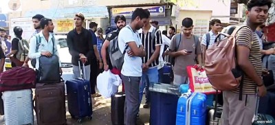  केआईआईटीमा अध्ययनरत २० जना विद्यार्थी काँकरभिट्टा नाका हुँदै नेपाल फर्किए (नामसहित) 