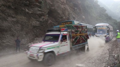  तुइनखोलाको पहिरो पूर्ण रूपमा हटाइयो, मुग्लिन–नारायणगढ सडकखण्ड सञ्चालनमा 
