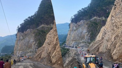  तुइन खोला पहिरो पन्छाइयो : नारायणगढ-मुग्लिन सडकखण्ड दुईतर्फी सञ्चालन 